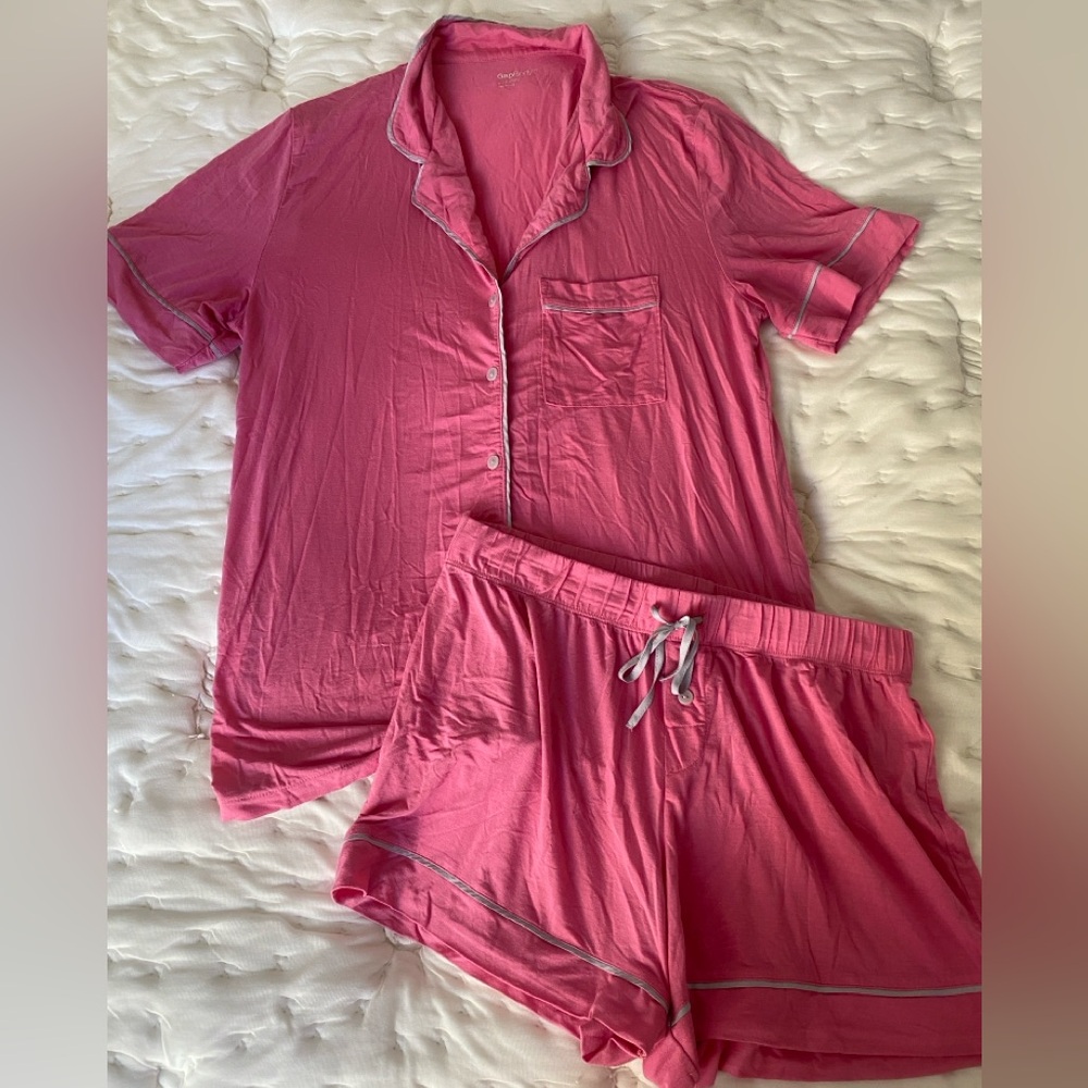Gap Body Pajama Set